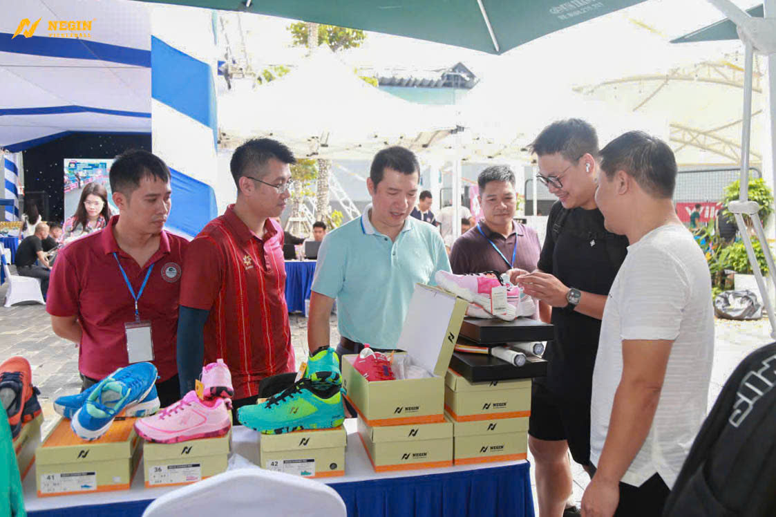 Negin mang đến giải đấu những sản phẩm Pickleball chất lượng